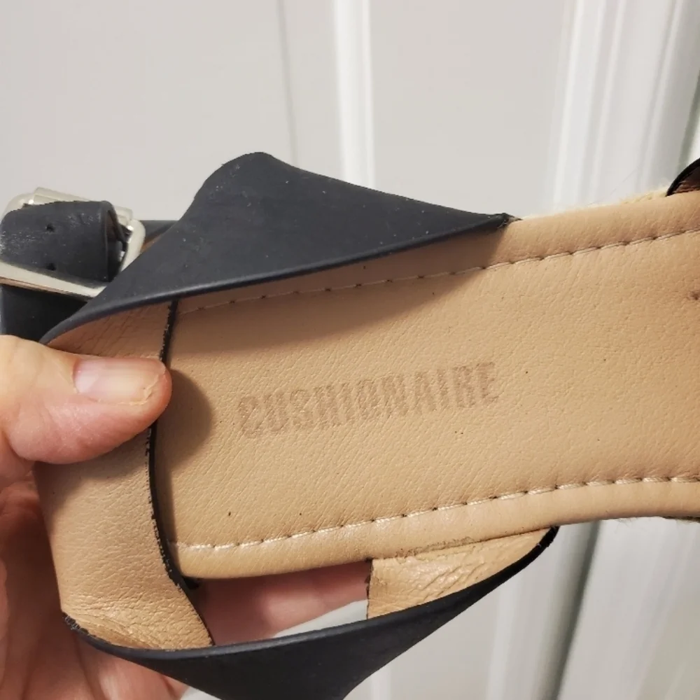 CUSHIONAIRE Black Espadrille Sandals Size 9, Preppy, Classic